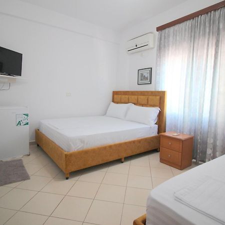 Lengu Holidays Houses Sarandë 外观 照片