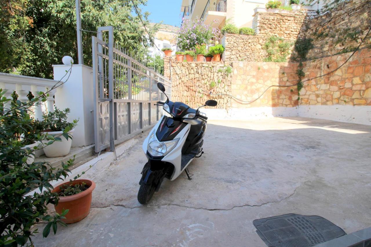 Lengu Holidays Houses Sarandë 外观 照片