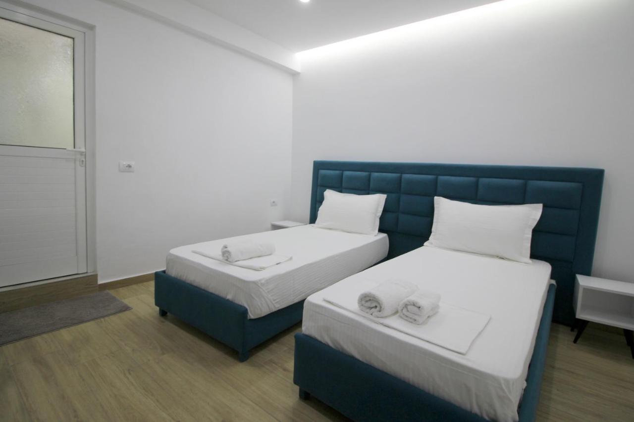 Lengu Holidays Houses Sarandë 外观 照片