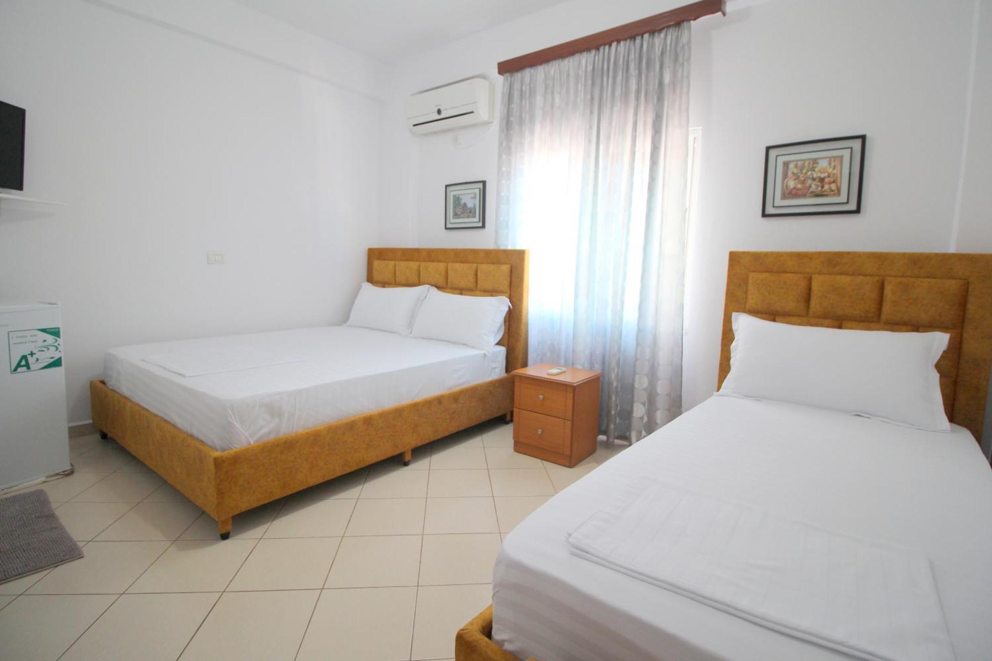 Lengu Holidays Houses Sarandë 外观 照片